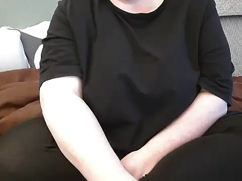 MarthaBriest online show from 03.10.25