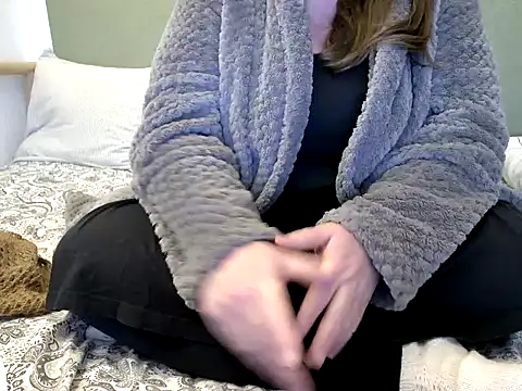 MarthaBriest online show from 10.18.25