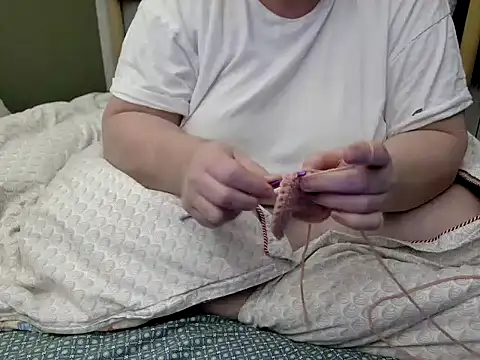 MarthaBriest online show from 12.20.25