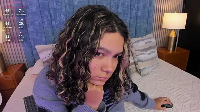 pretty sunlight  online show from 03.20.26