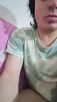 Snapshot of Joealex- chatting on 06.17.26 Joealex- online show from 06.17.26