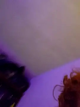 Snapshot of m0ondolly chatting on 09.29.25 m0ondolly online show from 09.29.25