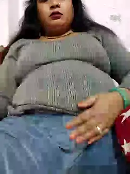 Snapshot of Sajd chatting on 12.16.24 Sajd online show from 12.16.24