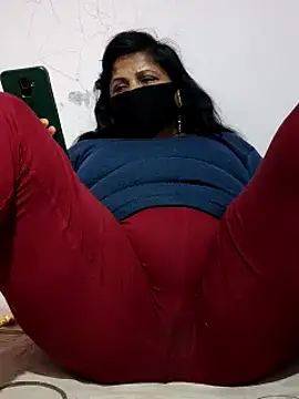 Snapshot of Sajd chatting on 12.28.24 Sajd online show from 12.28.24