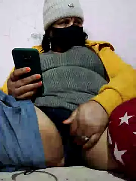 Snapshot of Sajd chatting on 01.04.25 Sajd online show from 01.04.25