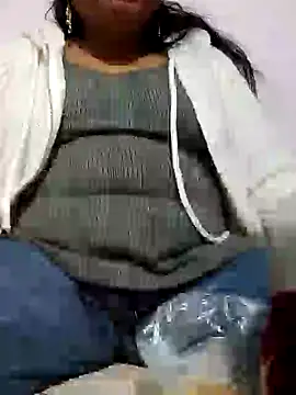 Snapshot of Sajd chatting on 01.05.25 Sajd online show from 01.05.25