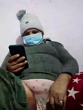 Snapshot of Sajd chatting on 01.15.25 Sajd online show from 01.15.25