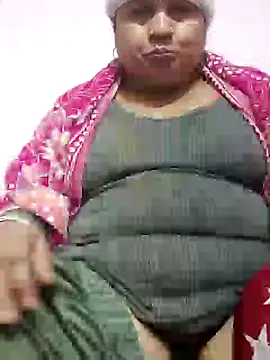 Snapshot of Sajd chatting on 01.18.25 Sajd online show from 01.18.25