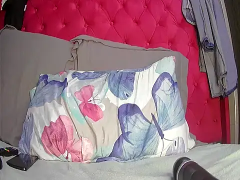 TheSweetBerry online show from 02.18.25