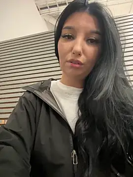 Tisha Busty online show from 10.21.25