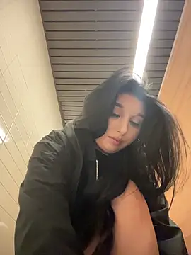 Tisha Busty online show from 04.08.26