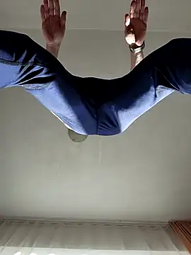 Gingerbeard40 online show from 12.04.25