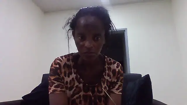 Snapshot of sweets_80 chatting on 04.27.26 sweets 80 online show from 04.27.26