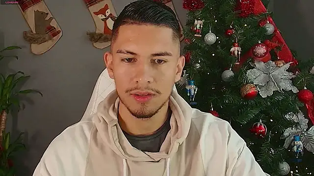 Aaronfox x online show from 12.06.24