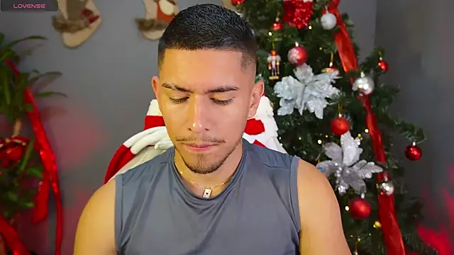Aaronfox x online show from 12.23.24