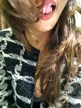 Snapshot of MIss-Naina chatting on 01.17.25 MIss-Naina online show from 01.17.25