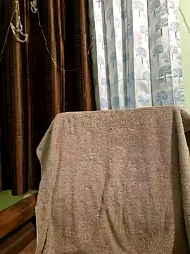 Snapshot of MIss-Naina chatting on 01.23.25 MIss-Naina online show from 01.23.25