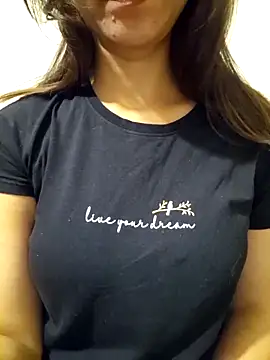 Snapshot of MIss-Naina chatting on 02.13.25 MIss-Naina online show from 02.13.25