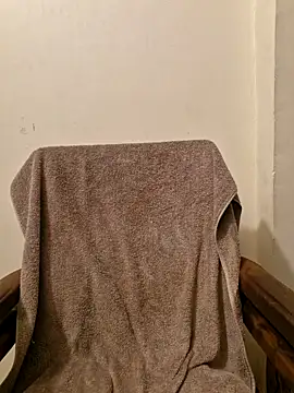 Snapshot of MIss-Naina chatting on 03.17.25 MIss-Naina online show from 03.17.25