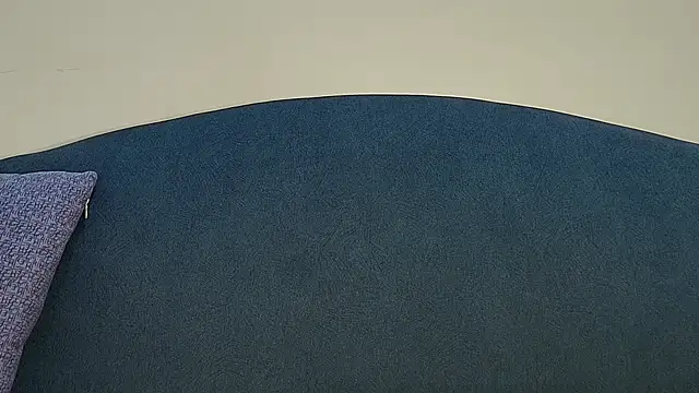 Snapshot of MIss-Naina chatting on 09.25.25 MIss-Naina online show from 09.25.25