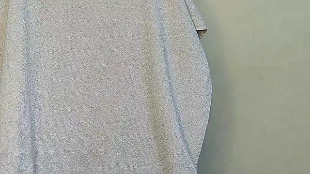 Snapshot of MIss-Naina chatting on 12.19.25 MIss-Naina online show from 12.19.25