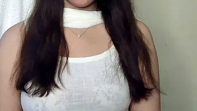 Snapshot of MIss-Naina chatting on 02.11.26 MIss-Naina online show from 02.11.26