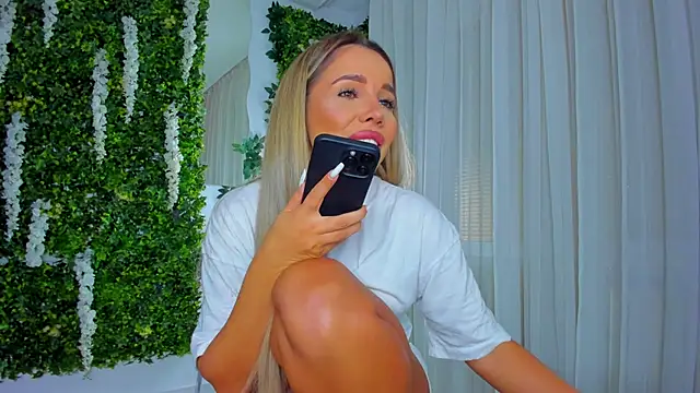 VivienCarter online show from 10.08.25