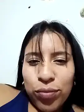  LATINA  online show from 12.18.24