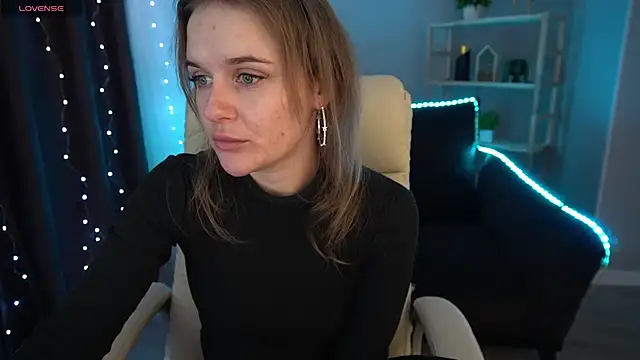 Snapshot of MaribelRiverr_ chatting on 01.01.25 MaribelRiverr online show from 01.01.25