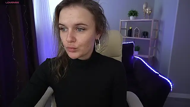 Snapshot of MaribelRiverr_ chatting on 01.02.25 MaribelRiverr online show from 01.02.25