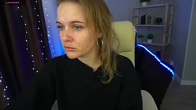 Snapshot of MaribelRiverr_ chatting on 01.06.25 MaribelRiverr online show from 01.06.25