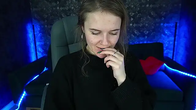 Snapshot of MaribelRiverr_ chatting on 01.16.25 MaribelRiverr online show from 01.16.25