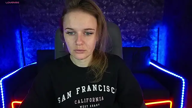 Snapshot of MaribelRiverr_ chatting on 01.24.25 MaribelRiverr online show from 01.24.25