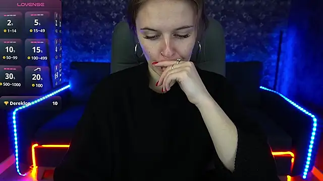 Snapshot of MaribelRiverr_ chatting on 01.27.25 MaribelRiverr online show from 01.27.25