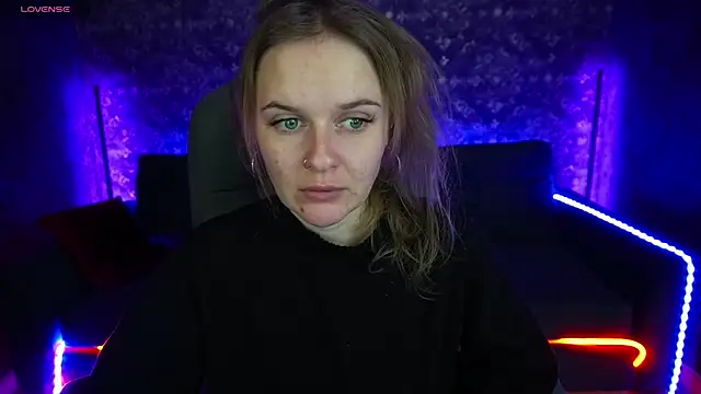 Snapshot of MaribelRiverr_ chatting on 02.03.25 MaribelRiverr online show from 02.03.25