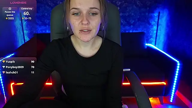 Snapshot of MaribelRiverr_ chatting on 02.06.25 MaribelRiverr online show from 02.06.25