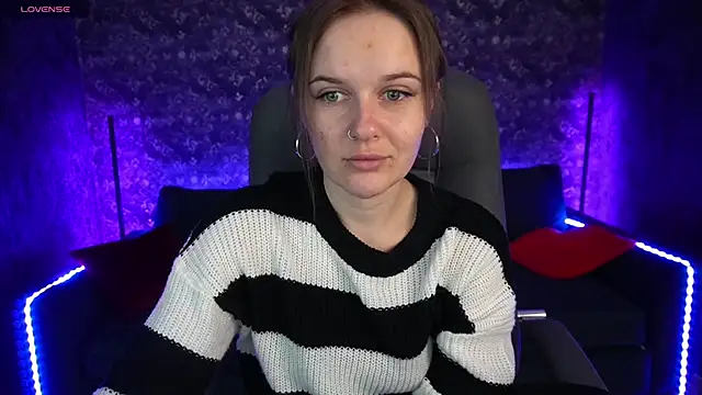 Snapshot of MaribelRiverr_ chatting on 02.18.25 MaribelRiverr online show from 02.18.25