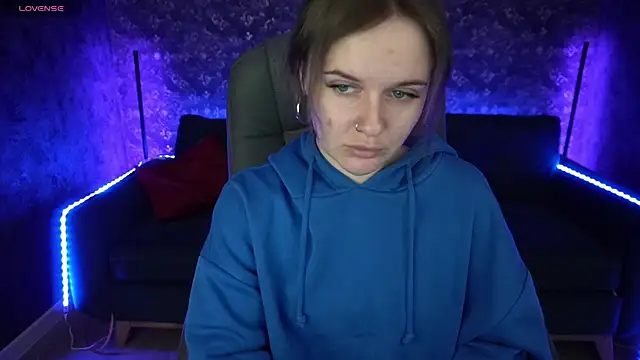 Snapshot of MaribelRiverr_ chatting on 02.22.25 MaribelRiverr online show from 02.22.25