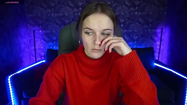 Snapshot of MaribelRiverr_ chatting on 02.23.25 MaribelRiverr online show from 02.23.25