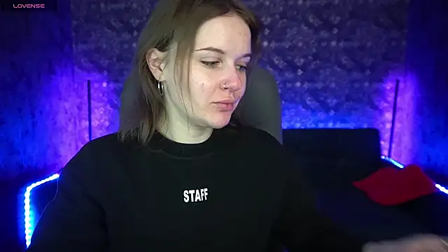 Snapshot of MaribelRiverr_ chatting on 02.27.25 MaribelRiverr online show from 02.27.25