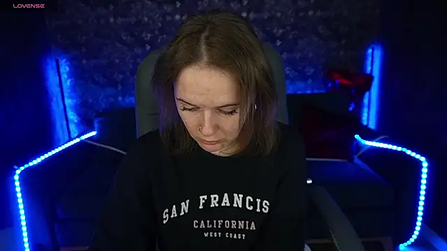 Snapshot of MaribelRiverr_ chatting on 03.20.25 MaribelRiverr online show from 03.20.25