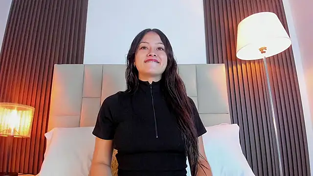 Jaslyn  Smith online show from 05.20.26