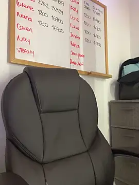 Snapshot of ahntony__69 chatting on 02.06.26 ahntony 69 online show from 02.06.26