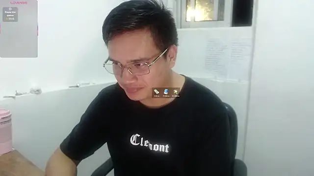 Snapshot of ahntony__69 chatting on 07.01.26 ahntony 69 online show from 07.01.26