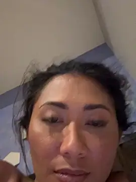 Snapshot of thai-dreamgirl chatting on 02.24.26 thai-dreamgirl online show from 02.24.26