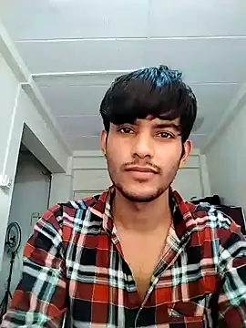 Snapshot of kingkartik7 chatting on 01.15.25 kingkartik7 online show from 01.15.25