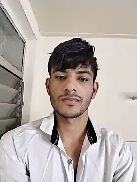 Snapshot of kingkartik7 chatting on 02.24.25 kingkartik7 online show from 02.24.25