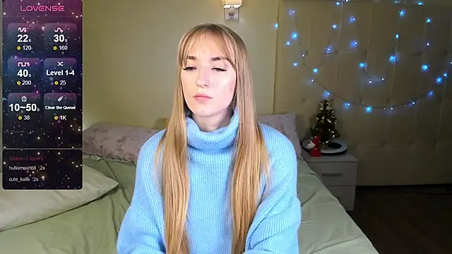 Snapshot of Stacy_River chatting on 12.13.24 Stacy River online show from 12.13.24