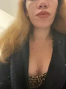 Snapshot of EvaRush chatting on 12.01.24 EvaRush online show from 12.01.24