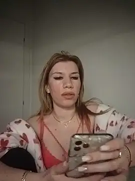 Snapshot of EvaRush chatting on 02.25.26 EvaRush online show from 02.25.26